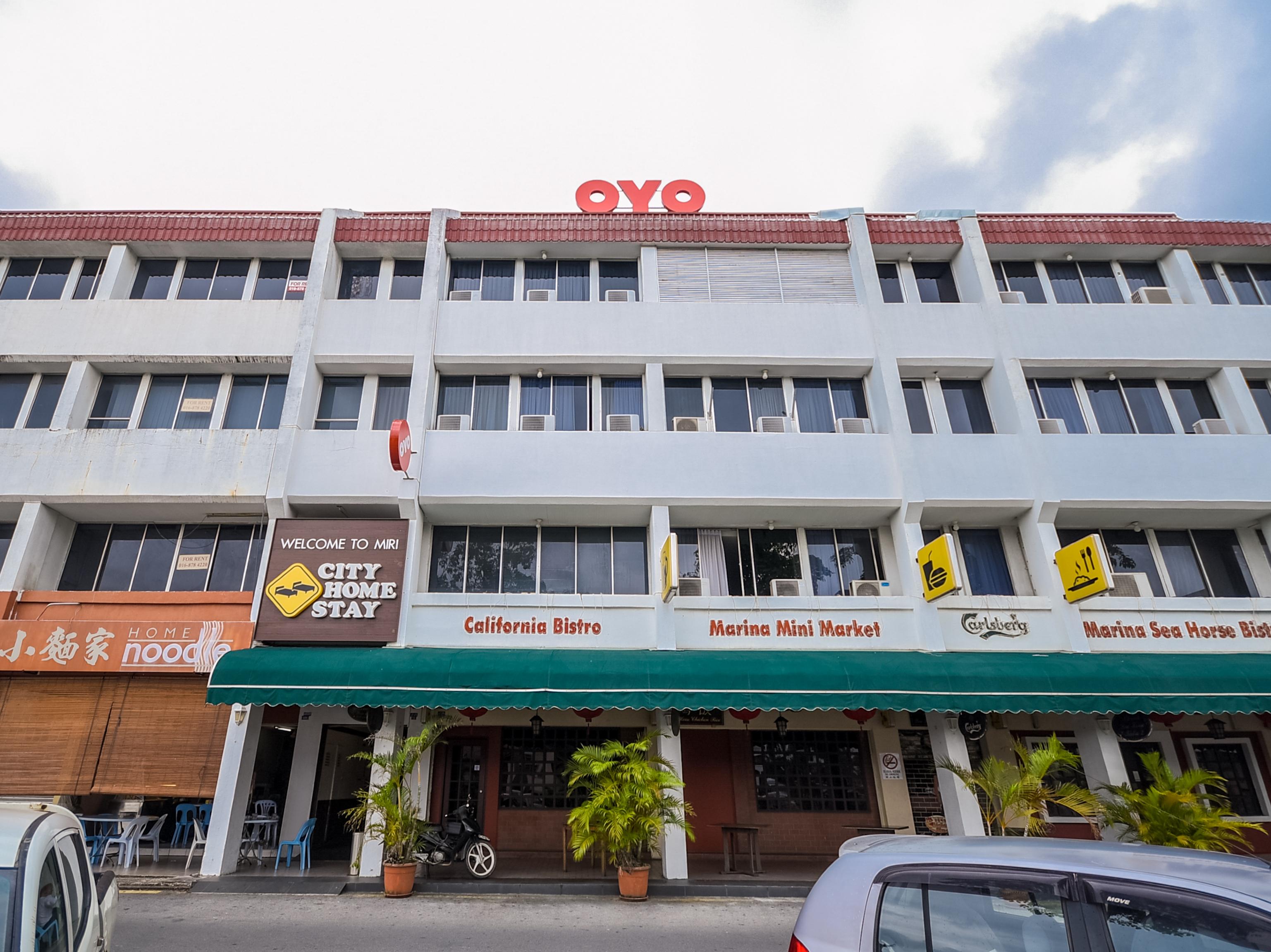 Super Oyo 89604 City Home Stay Miri Exterior photo
